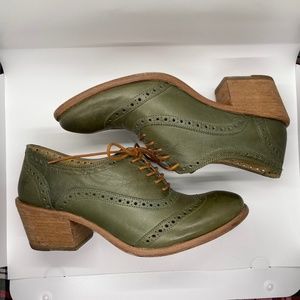 Unique Green Frye Oxford Shoes - Sz 10